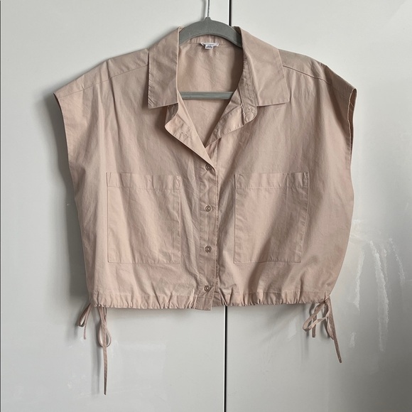 Dynamite Beige Cropped Button-Down Women's Shirt Drawstring Waist, Size M - Picture 1 of 8
